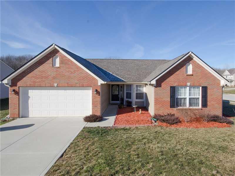 2560 Auburn Ct, Plainfield, IN 46168 - photo 1