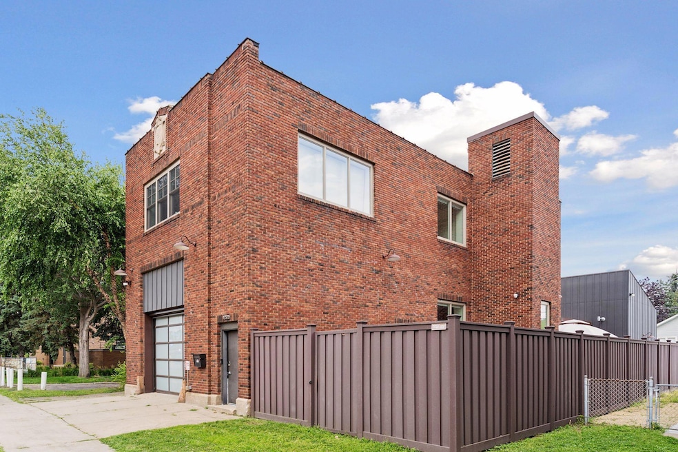 1290 Snelling Ave N, Saint Paul, MN 55108 - photo 1