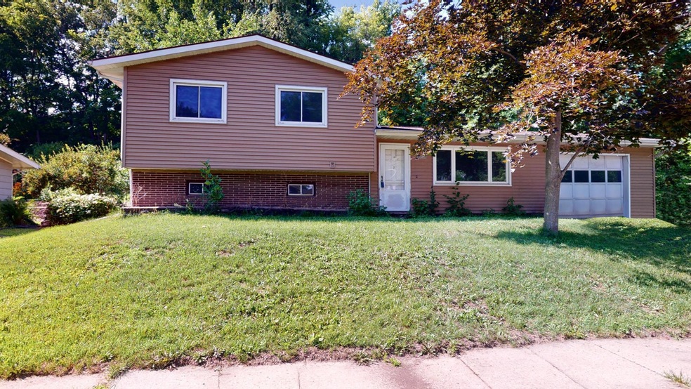 20538 10th Ct, Galesville, WI 54630 - photo 1
