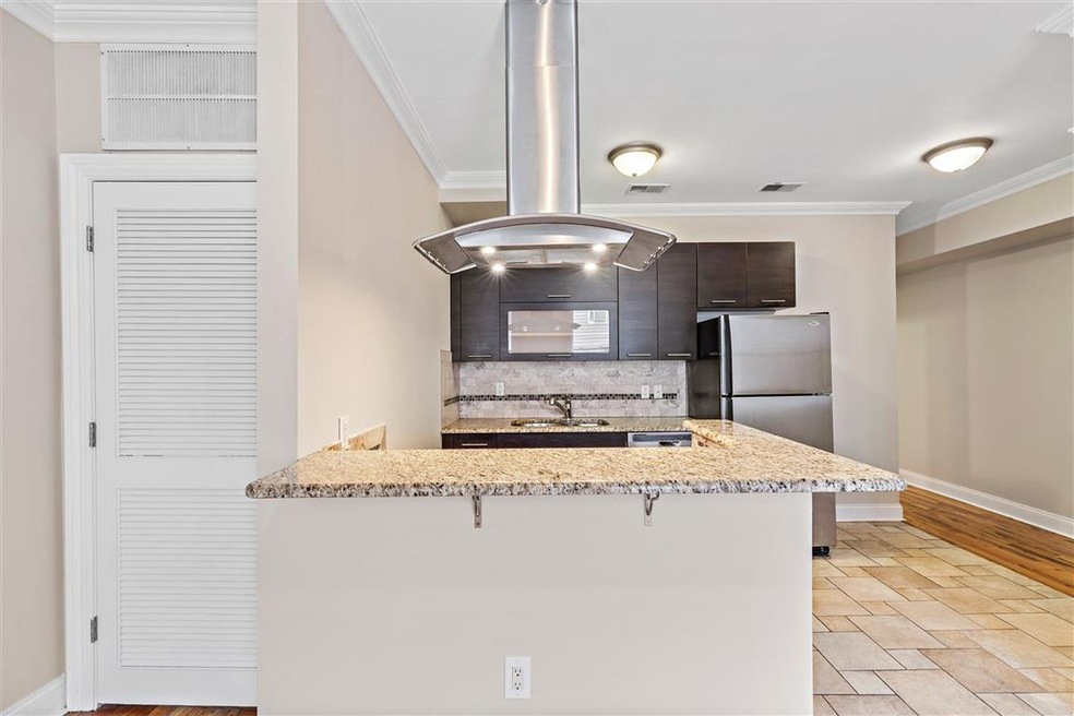 18 Oak St unit 1, Weehawken, NJ 07086 - photo 1