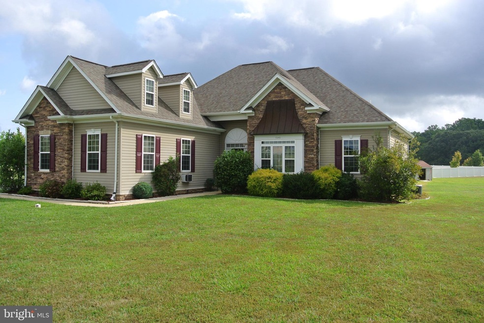 7340 Stoneleigh Ct, Hughesville, MD 20637 - photo 1