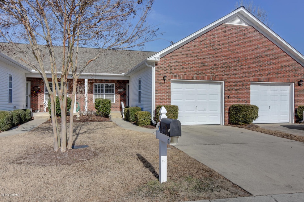 7833 Chip Shot Way Wilmington-large-002-