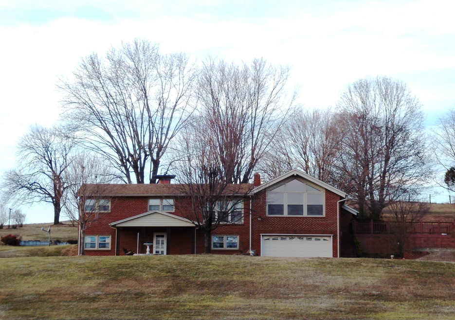 Elevated site with large yard
