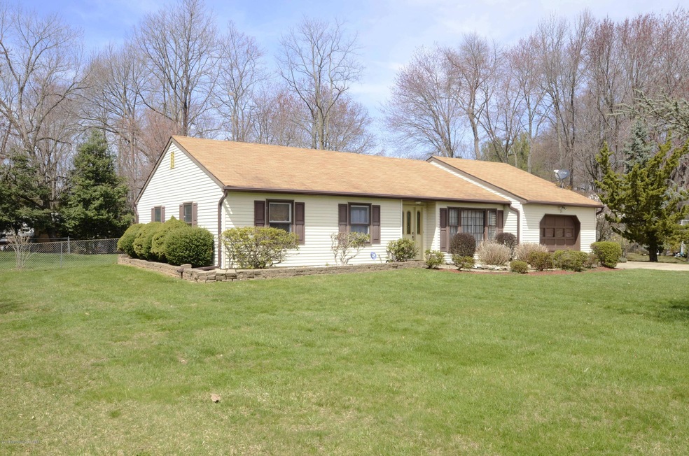 23 Philips Mill Dr, Middletown, NJ 07748 - photo 1