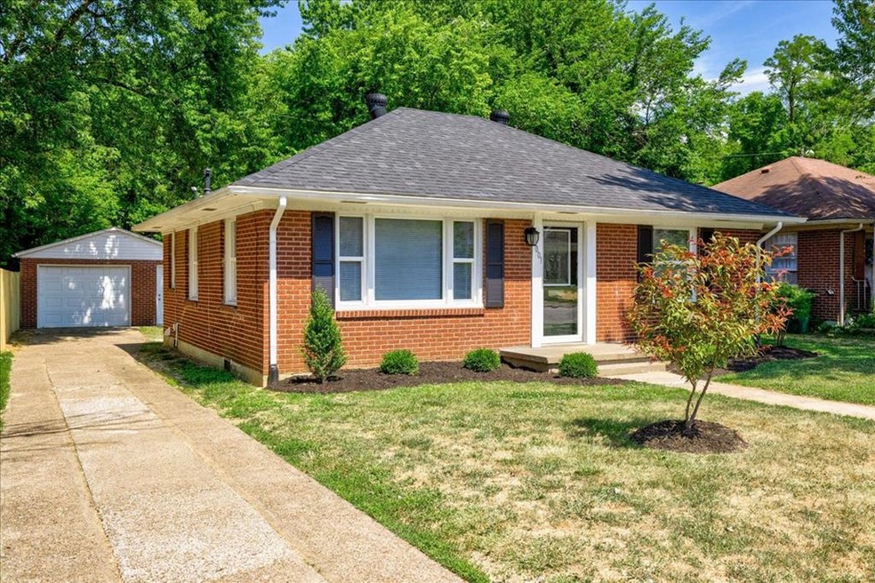 2001 Oak Ave, Owensboro, KY 42303 - photo 1