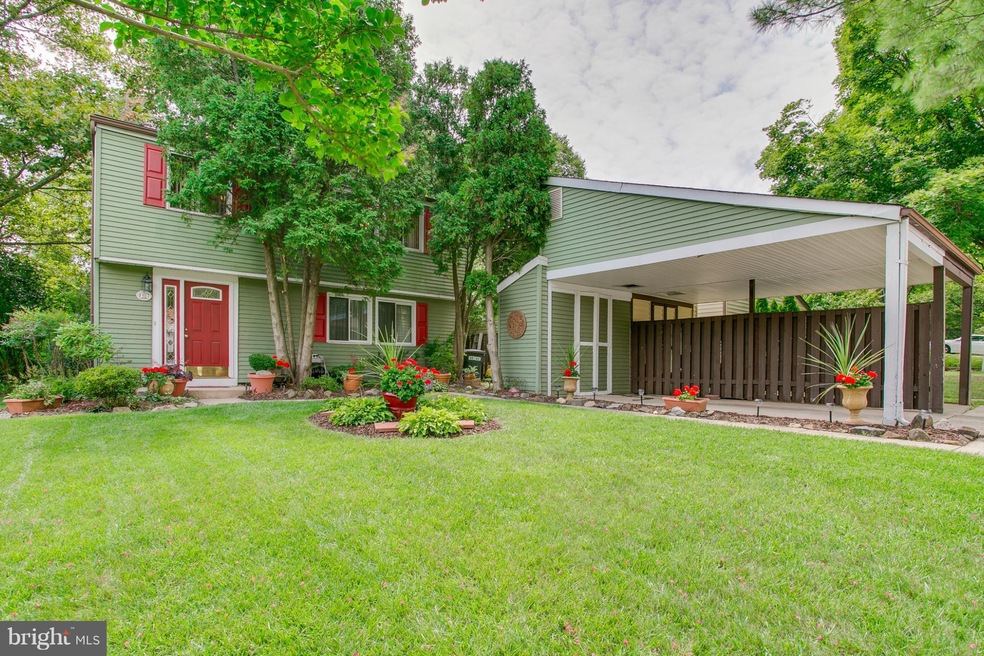 9107 Goldamber Garth, Columbia, MD 21045 - photo 1