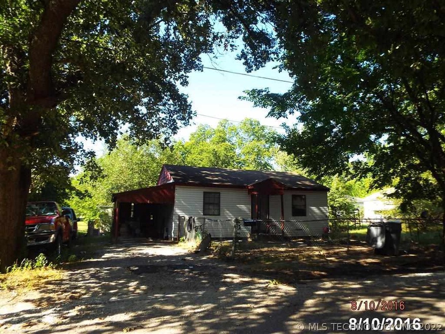 212 12th Ave SE, Ardmore, OK 73401 - photo 1