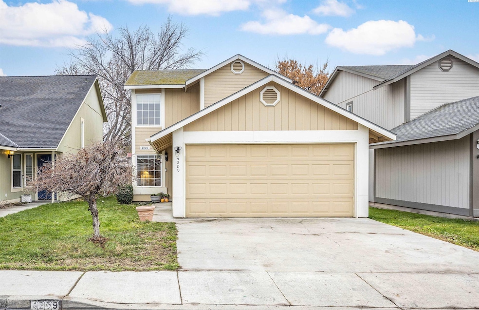 4209 W John Day Place, Kennewick, WA 99336 - photo 1