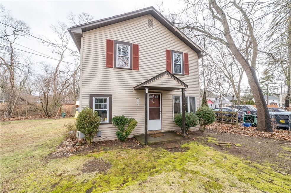 4 Dan St, Warwick, RI 02889 - photo 1