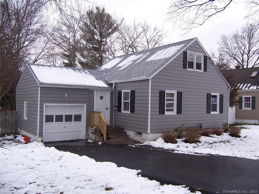 435 Evers St, Bridgeport, CT 06610 - photo 1