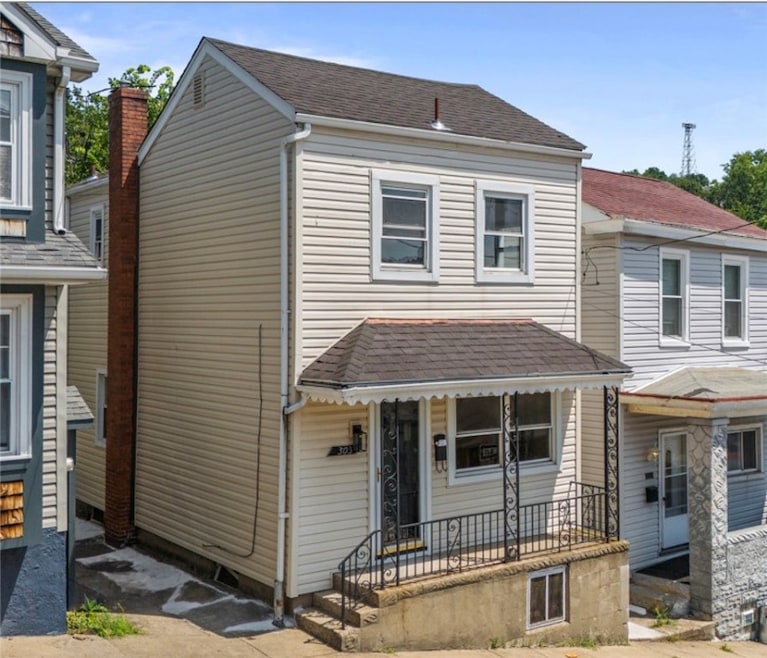 303 Kramer Way, Pittsburgh, PA 15211 - photo 1
