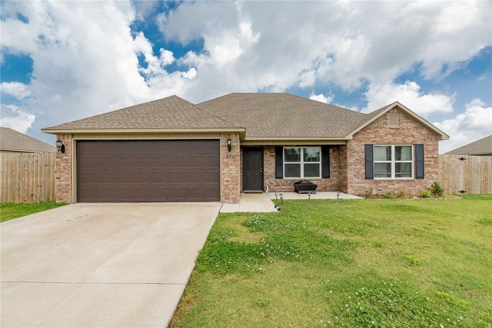 920 Jessica Leigh St, Elkins, AR 72727 - photo 1