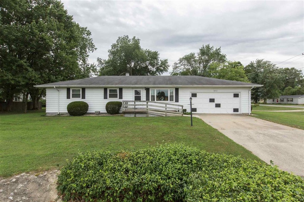 18714 Janet Dr, South Bend, IN 46637 - photo 1