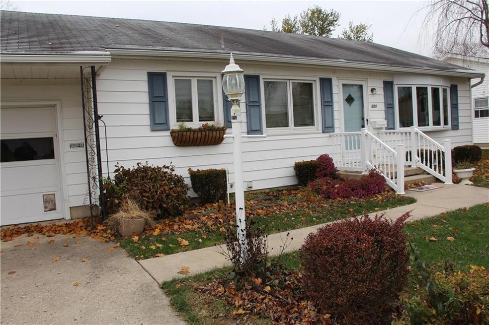 277 Hillcrest Ct, Sidney, OH 45365 - photo 1