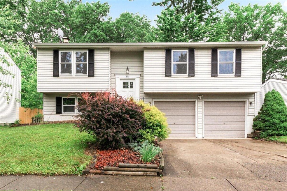 02-Exterior Front