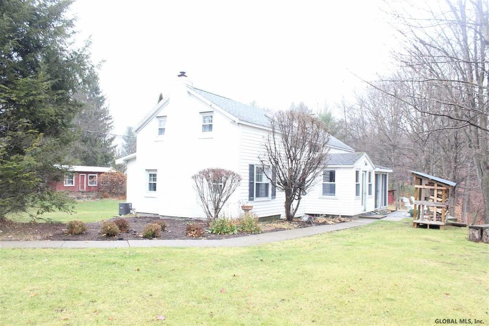 51 Vines Rd, Ballston Lake, NY 12019 - photo 1