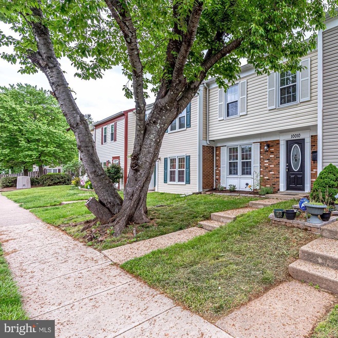10010 Confederate Trail, Manassas, VA 20110 - photo 1