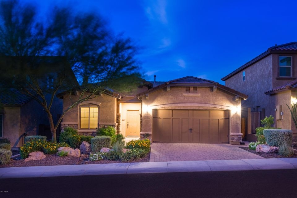 001_Front Exterior Twilight