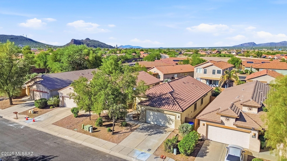 9682 N Deimos Dr, Tucson, AZ 85743 - photo 1