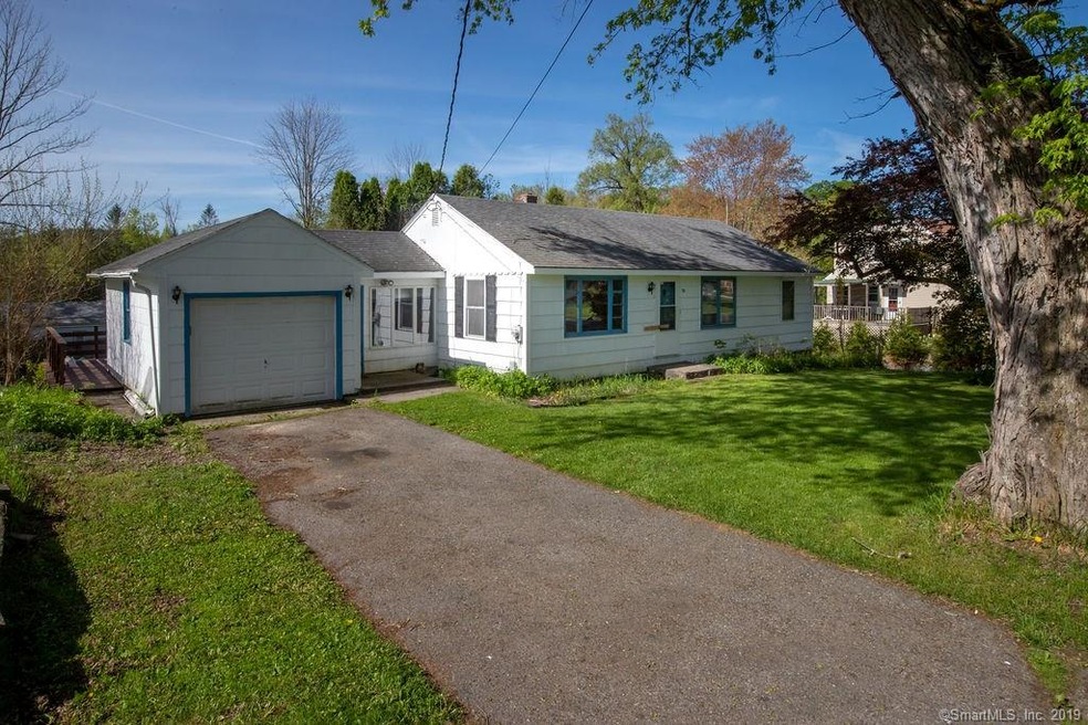 90 Orchard Rd, Canaan, CT 06018 - photo 1