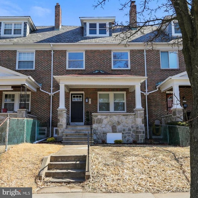631 N Woodington Rd, Baltimore, MD 21229 - photo 1