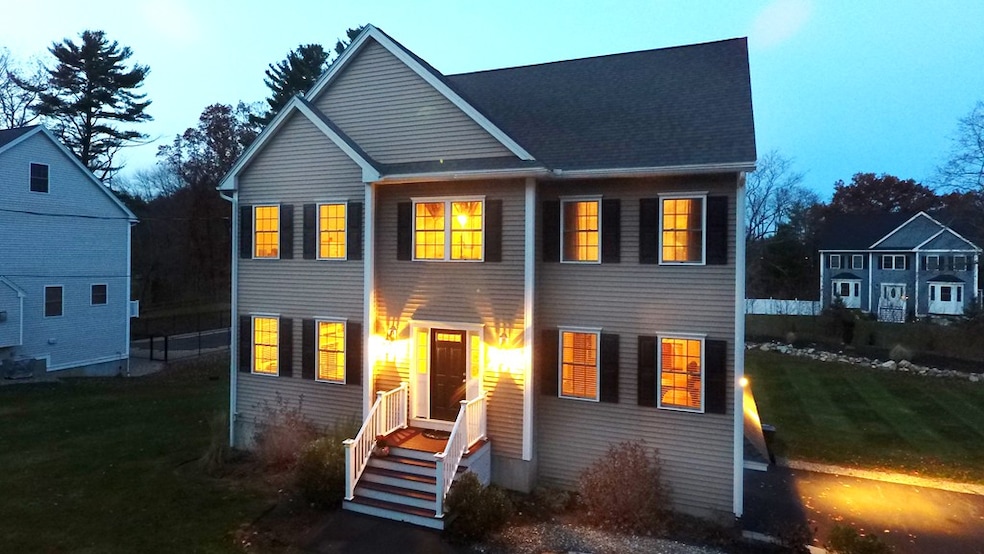 39 Shawsheen Ave, Wilmington, MA 01887 - photo 1