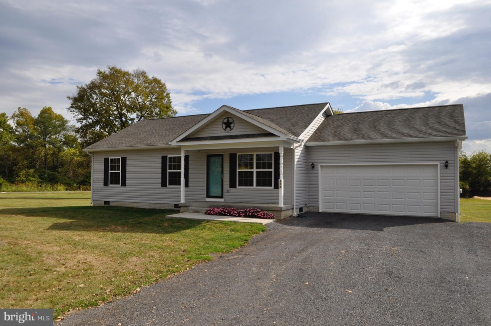 510 Connector Rd, Martinsburg, WV 25405 - photo 1