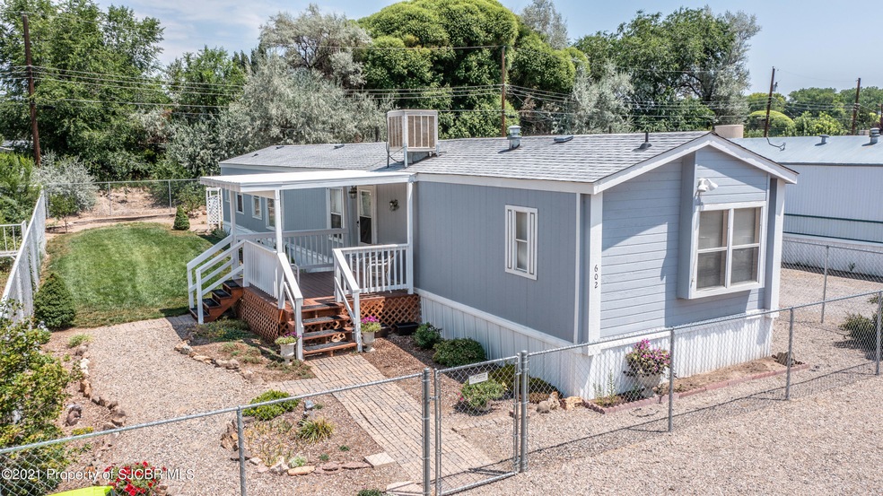 602 Meadowland St, Bloomfield, NM 87413 - photo 1