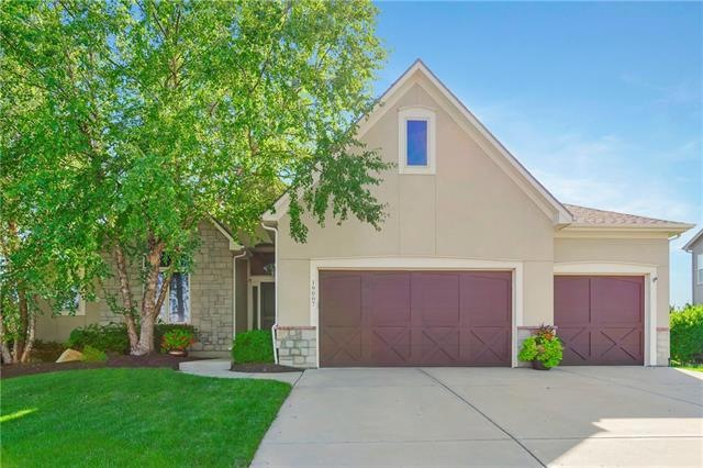 19007 W 99th St, Lenexa, KS 66220 - photo 1