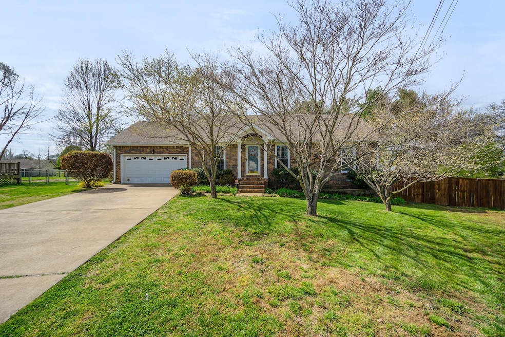 Sold $352,500 • Co-Listing Agent