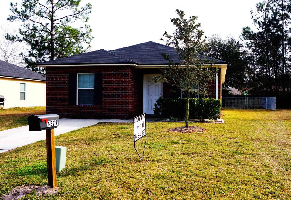 4379 Melissa Ct W, Jacksonville, FL 32210 - photo 1