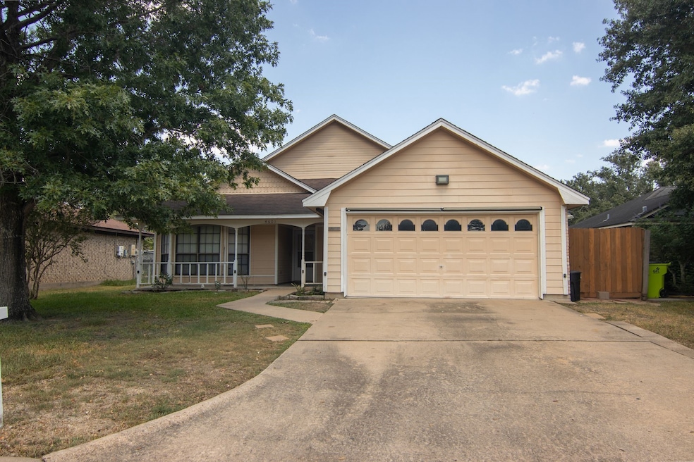 4601 Woodway Ave, Rosenberg, TX 77471 - photo 1