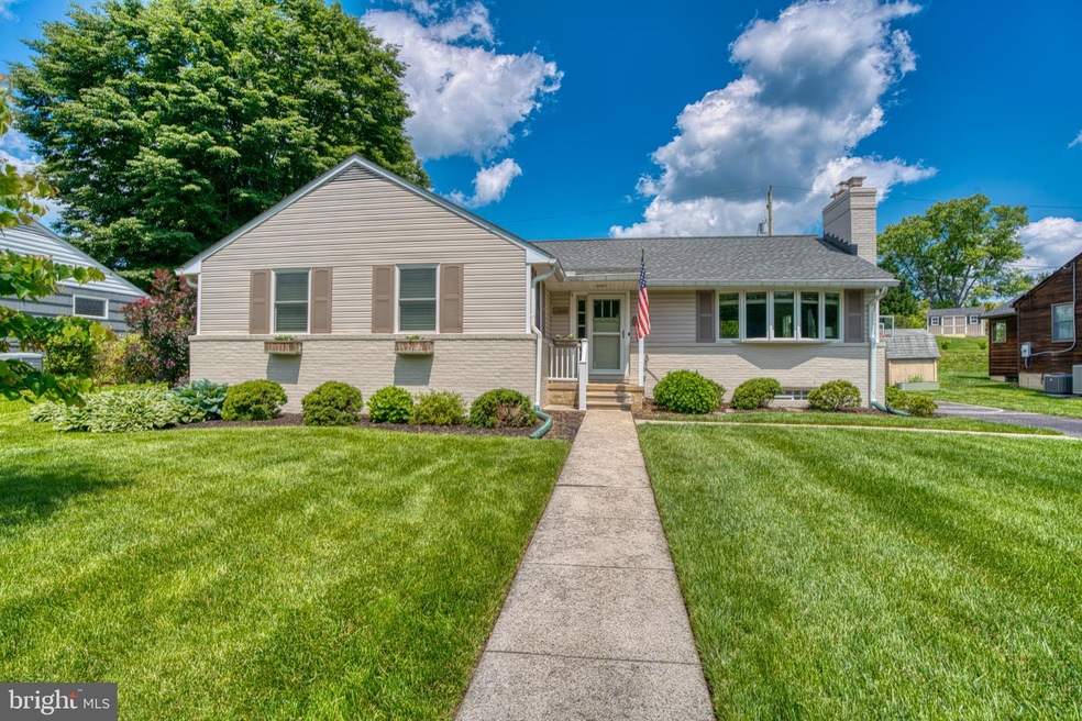 1606 Jeffers Rd, Towson, MD 21204 - photo 1