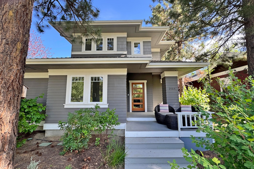 For Sale $1,239,000 • Co-Listing Agent