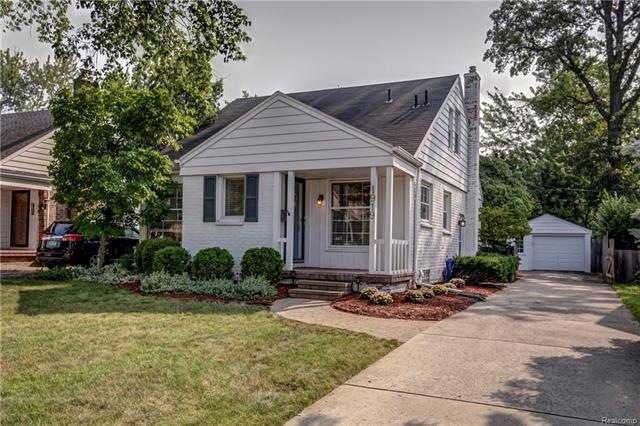 001-1919StanleyBlvd-Birmingham-MI-48009-full.jpg