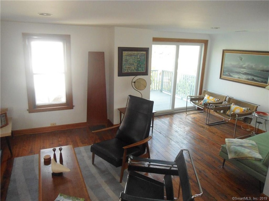 ~ Rare Find~ Darling Unique Tri-Level Contemporize