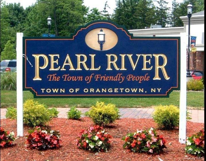 476 N Middletown Rd, Orangetown, NY 10954 - photo 1