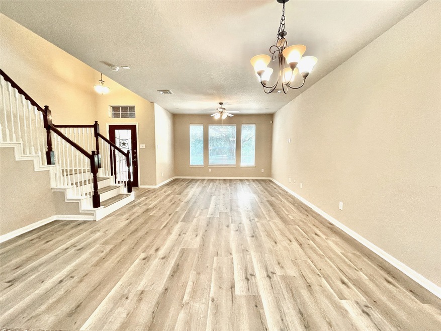 7 Avenswood Place, Spring, TX 77382 - photo 1