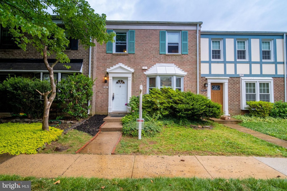 9615 Nonquitt Dr, Fairfax, VA 22031 - photo 1