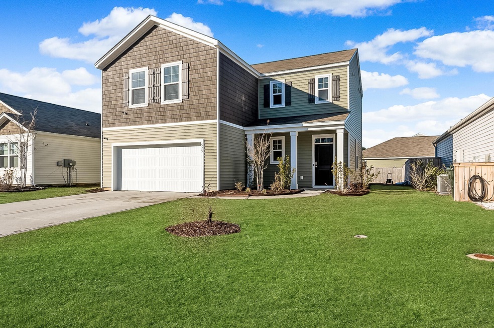 575 Wayton - Front Photo