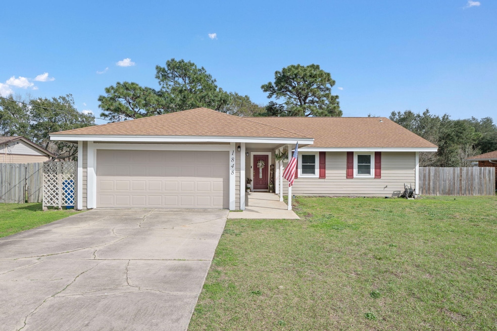 1848 Iris Ln