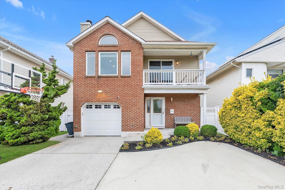 For Sale $999,000 • Co-Listing Agent