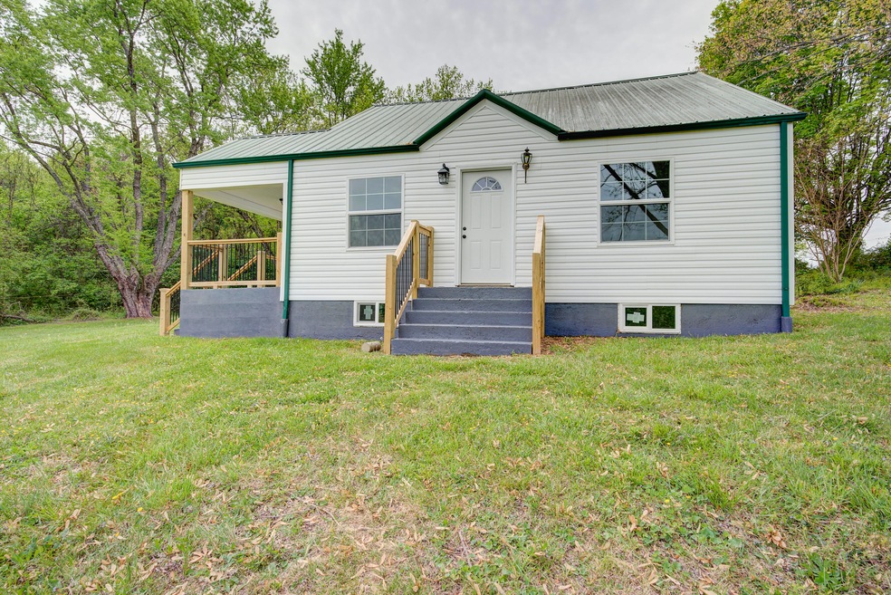 367 Watauga Rd, Watauga, TN 37694 - photo 1