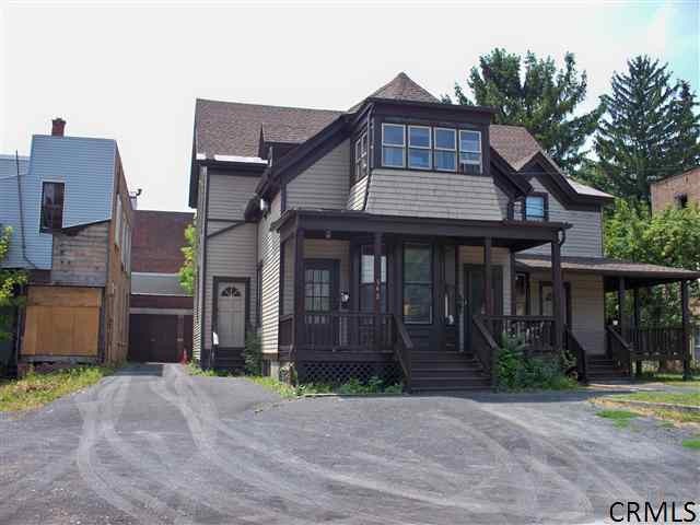 542 Clinton Ave, Albany, NY 12206 - photo 1