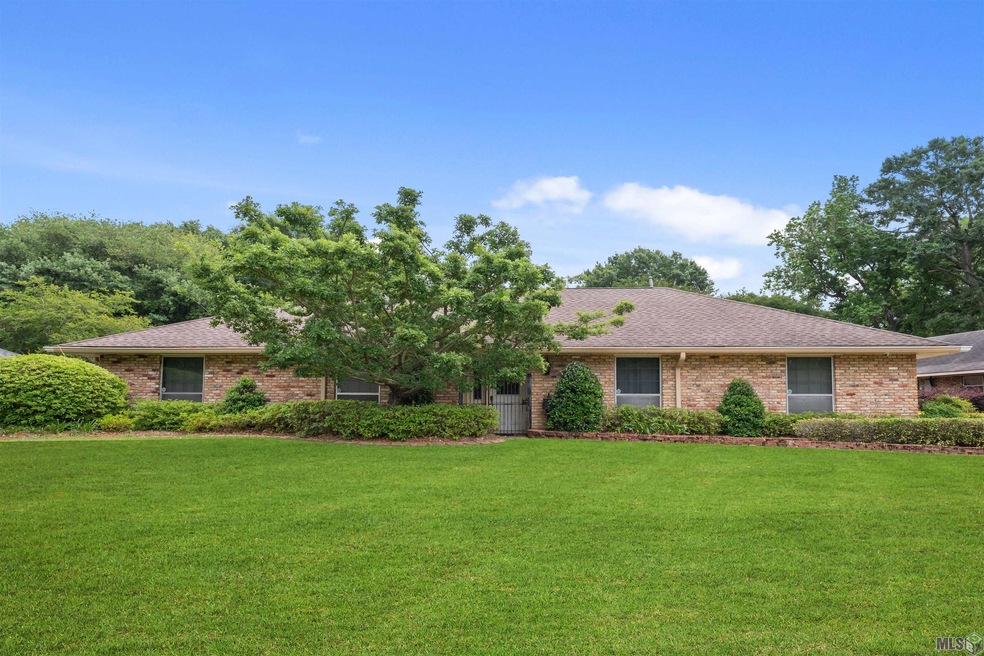 1045 Tara Blvd, Baton Rouge, LA 70806 MLS 2024007226