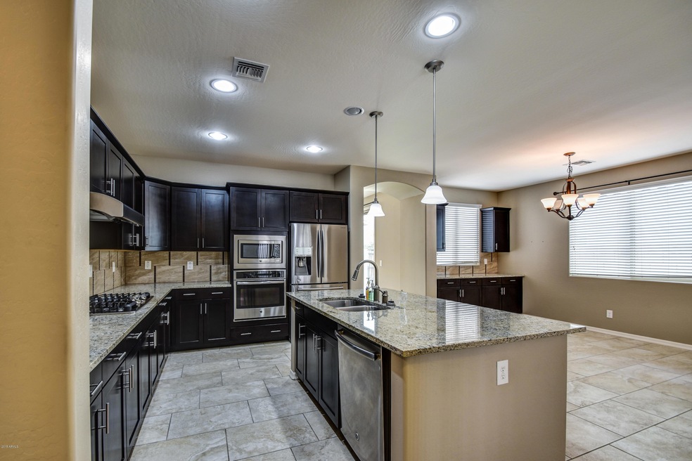 189 W Yellow Wood Ave, San Tan Valley, AZ 85140 - photo 1