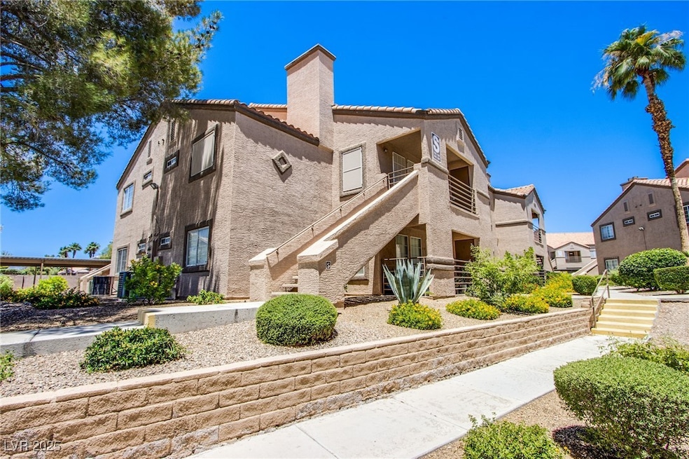 3455 Erva St unit 219, Las Vegas, NV 89117 - photo 1