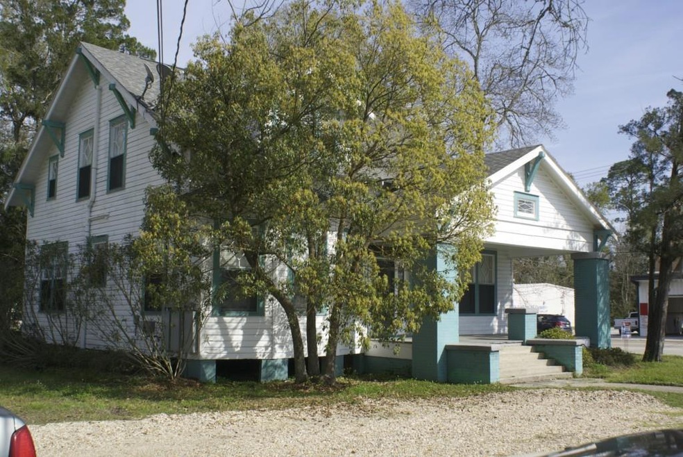 1856 Third St unit B, Slidell, LA 70458 - photo 1