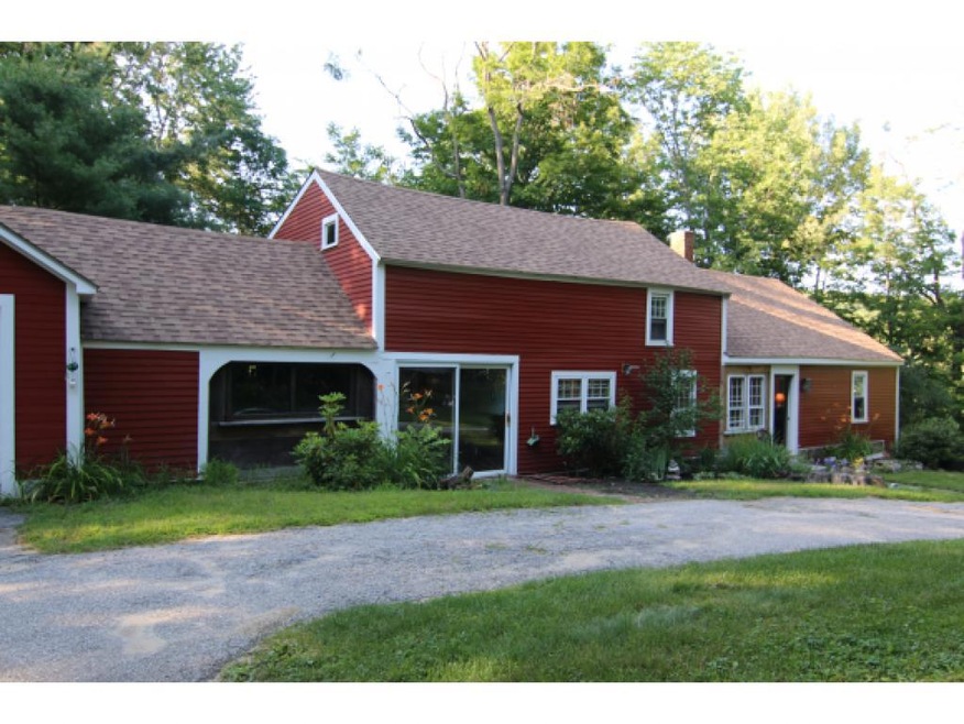 893 Battle St, Webster, NH 03303 - photo 1