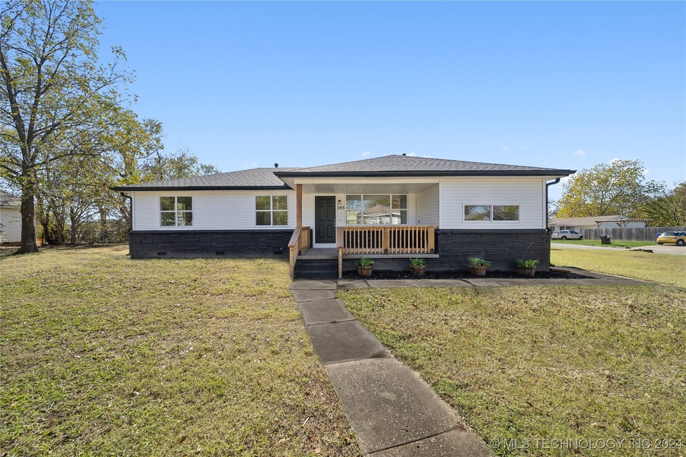 703 E Fort Worth St, Broken Arrow, OK 74012 - photo 1